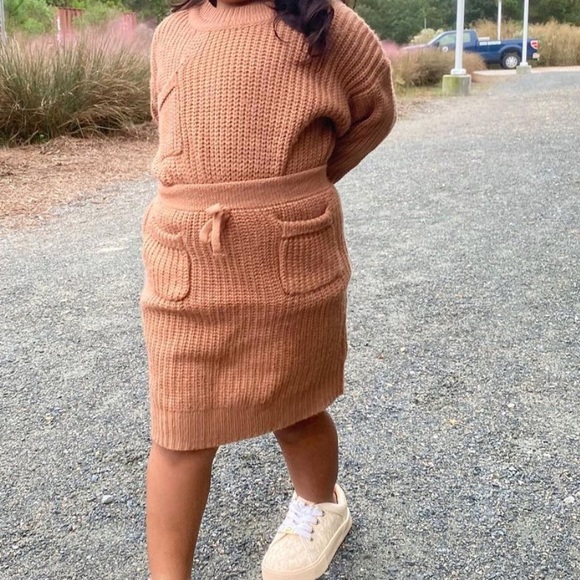 sold 5Tleft - Picture 7 of 8